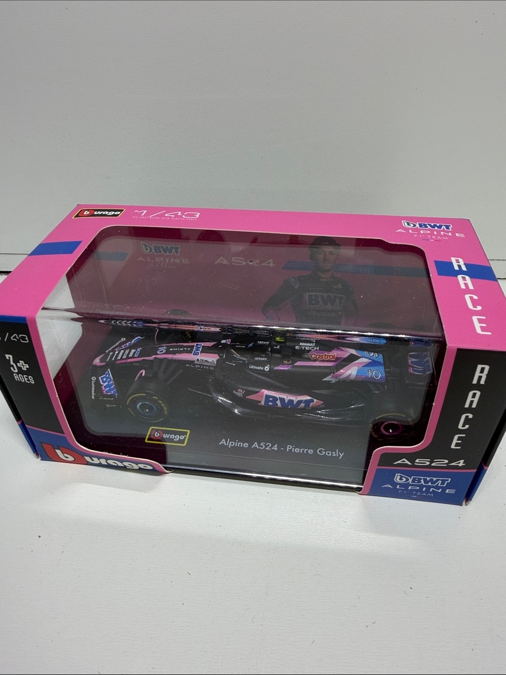 Bburago BWT Alpine A524 Pierre Gasly 1:43 Diecast Car - Pink & Black
